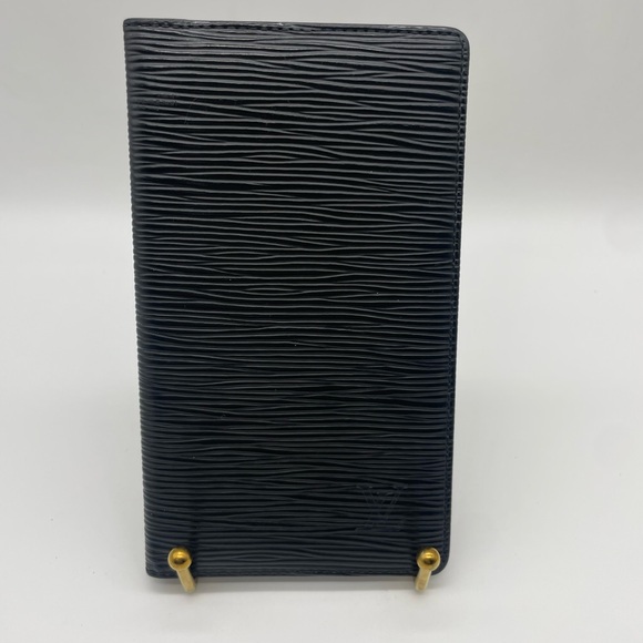 Louis Vuitton Handbags - Louis Vuitton Epi Wallet